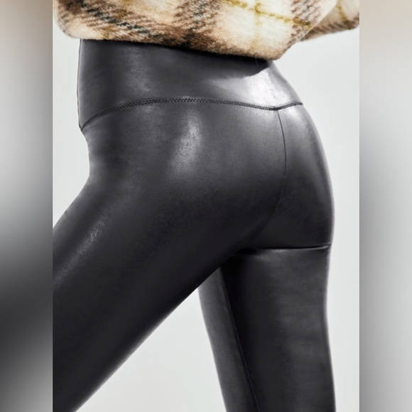 Aritzia Wilfred Free‎ Vegan Leather Daria Pant Size XS - Picture 2 of 5